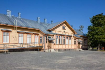 Kyläsaaren Kylätalo Porissa (kuva: kyläsaari.com)